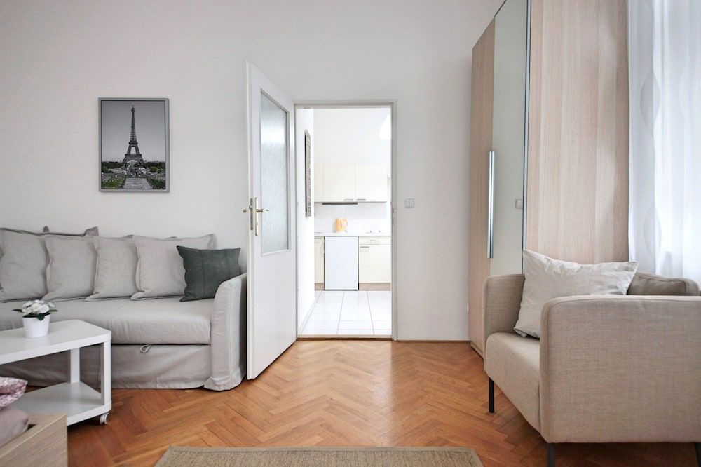 Angel City Apartments Superior Double Room, 1 Bedroom, Kitchenette (4) 4