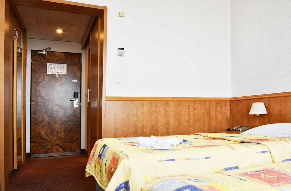 Hotel Olympik Standard Double or Twin Room 4