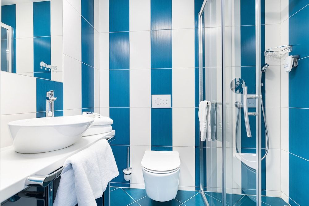 Hotel Atlantis Double or Twin Room (Plus) 16