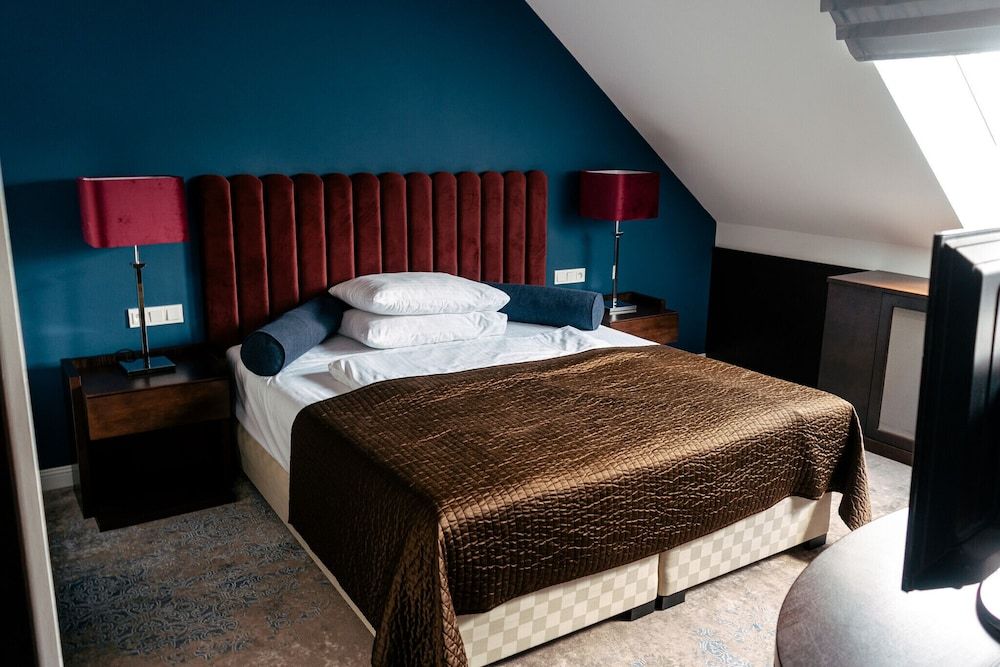 undefined THE HOTEL FITZGERALD 10