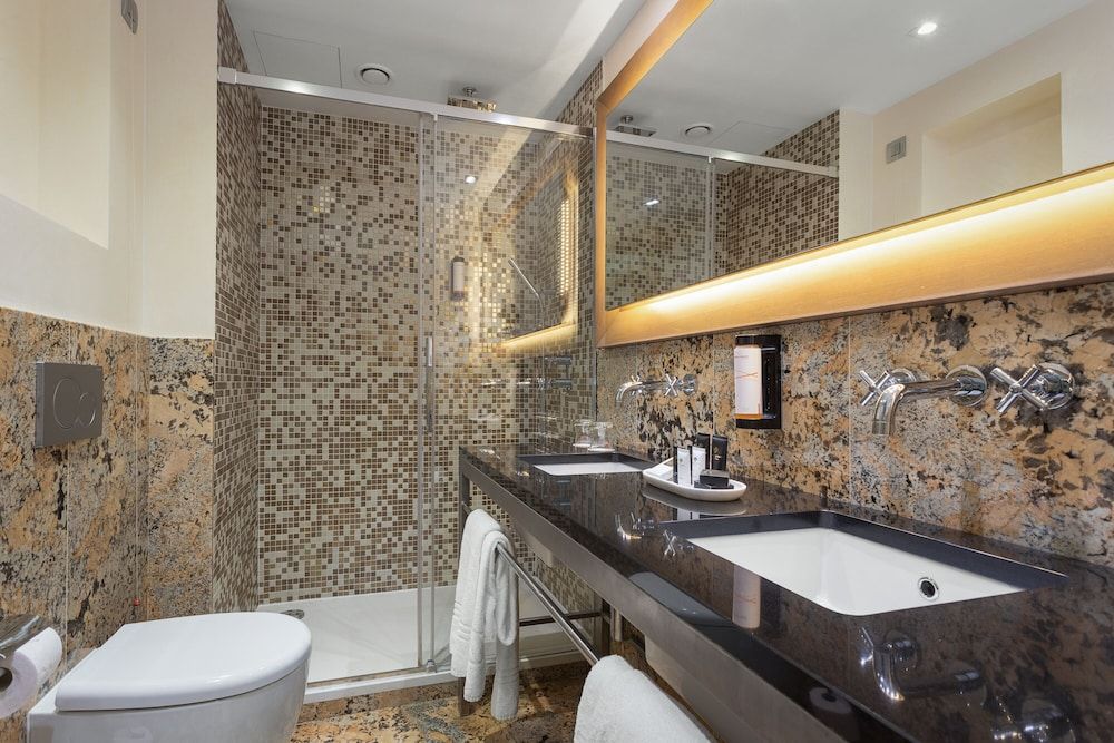 undefined Hotel Royal Prague 9