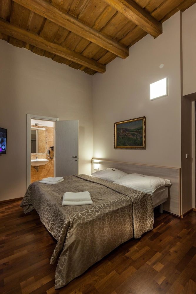 Boutique Residence by Little King Standard Double Room 6