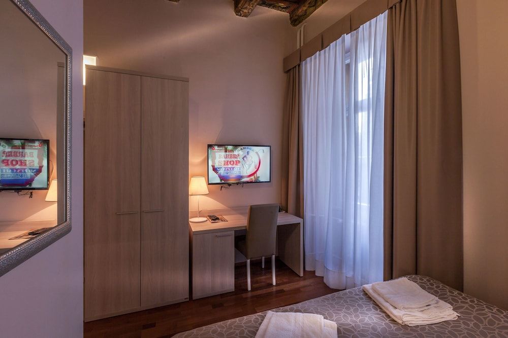 Boutique Residence by Little King Standard Double Room 17
