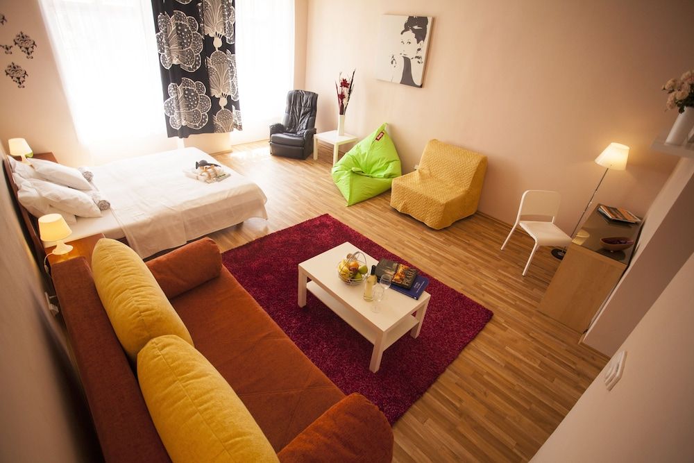 Lidicka Apartments Deluxe Apartment, 1 Bedroom, Kitchen 2