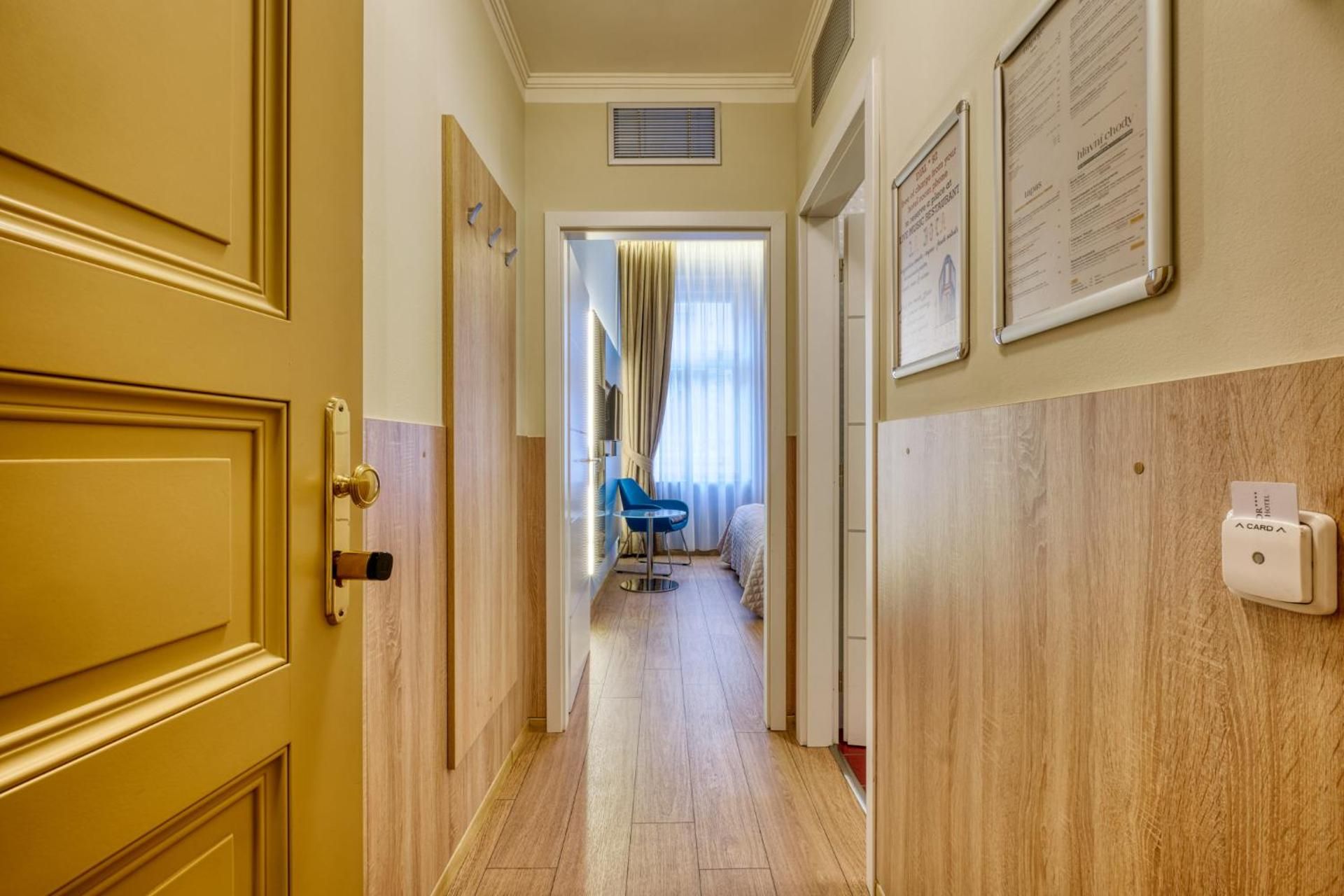 Double or Twin Room with Garden View