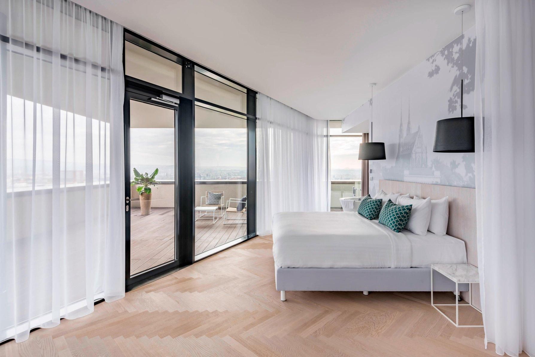 undefined Courtyard by Marriott Brno 5