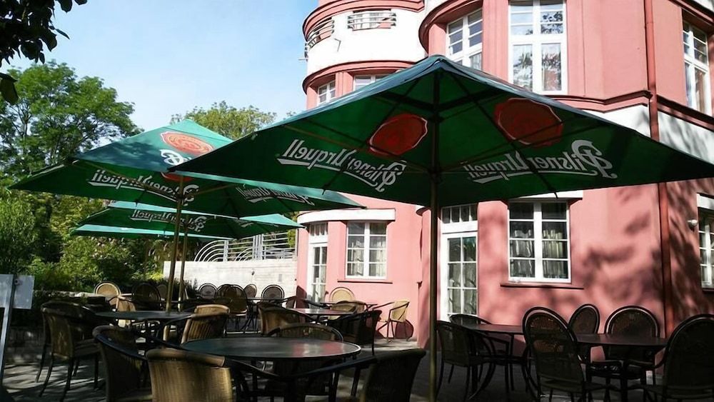 undefined Hotel Villa 5