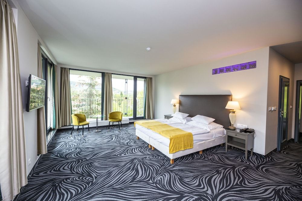 Parkhotel Carlsbad Inn Deluxe Double Room, 1 Bedroom, Terrace, River View