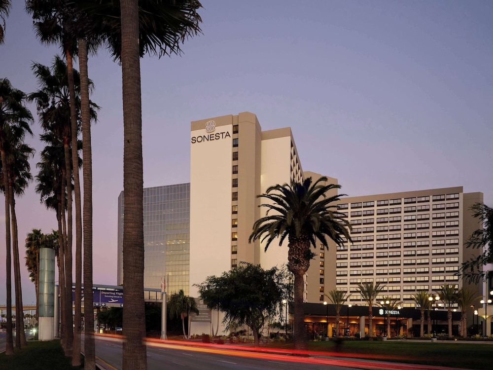 undefined Sonesta Los Angeles Airport LAX 4