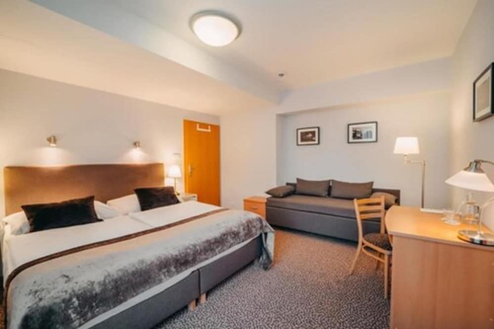 undefined COLORFACTORY SPA Hotel 4