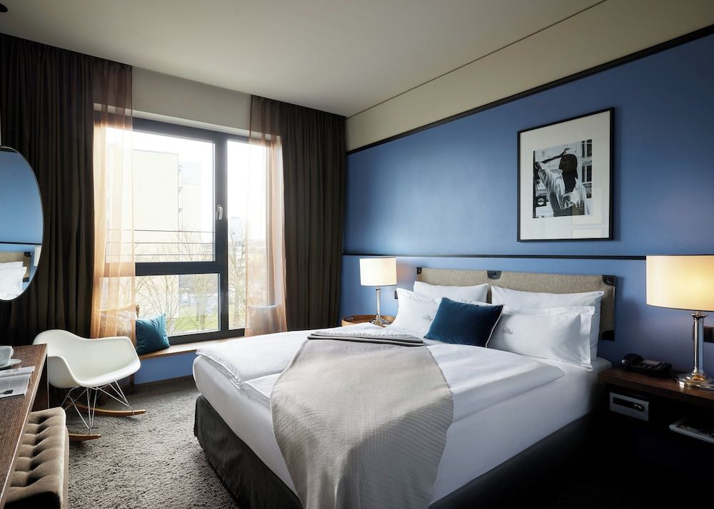 undefined The George Hotel 2