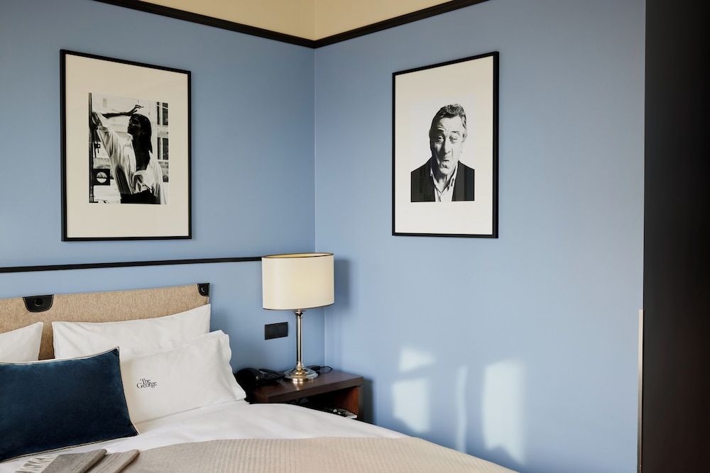 The George Hotel Double Room (George S)