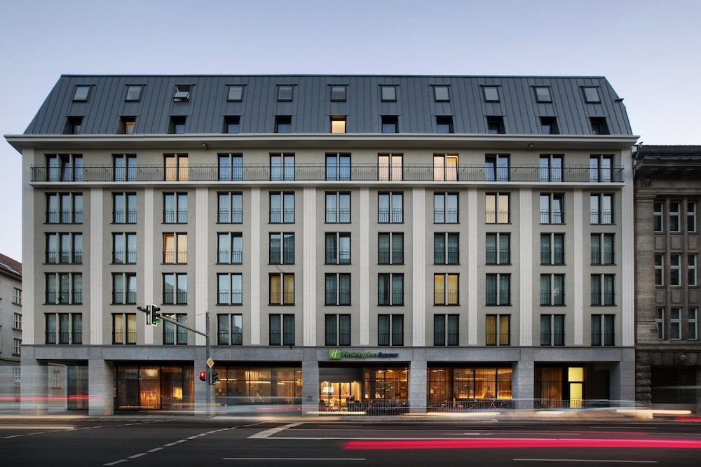 undefined Holiday Inn Express Berlin - Alexanderplatz by IHG 8