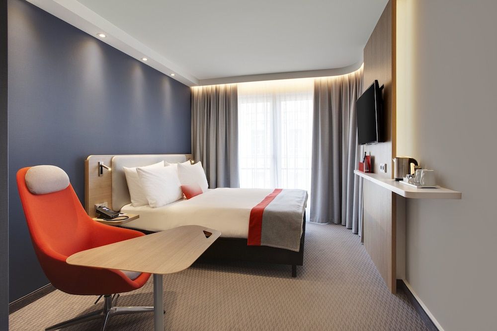 Holiday Inn Express Berlin - Alexanderplatz by IHG Standard Room 3