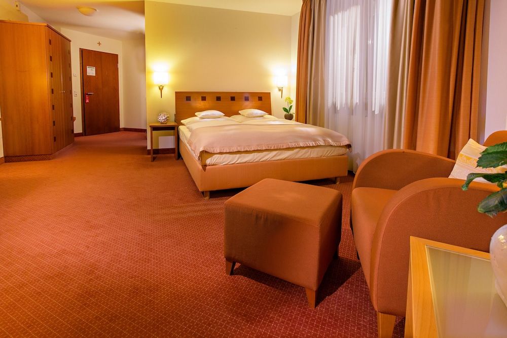 Classic Double Room