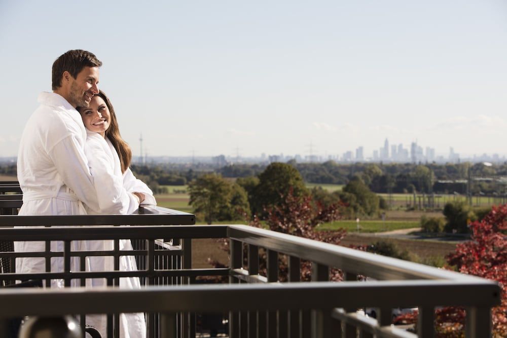 Vital Hotel Frankfurt Suite, 1 King Bed with Sofa bed