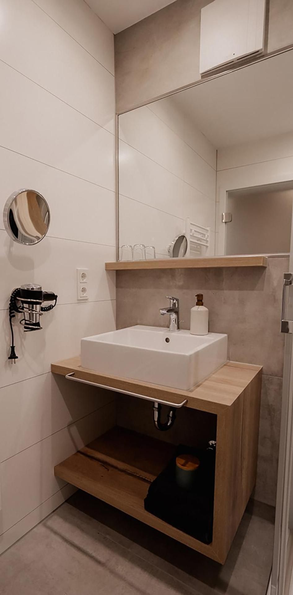 Comfort Single Room