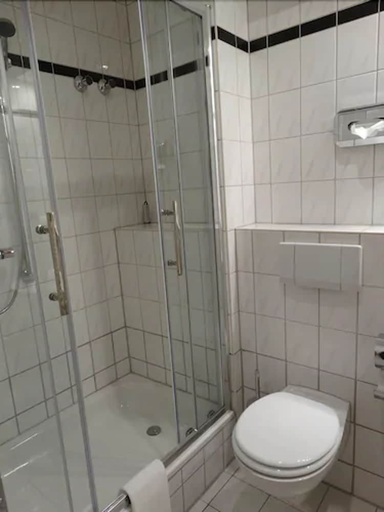 City Hotel Aschersleben Comfort Single Room 4