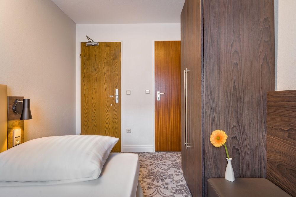 undefined Signature Hotel Astoria Hamburg 8