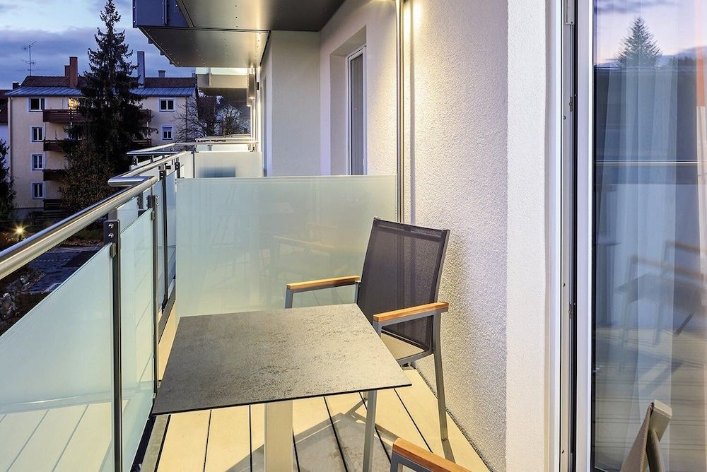 Allgäu ART Hotel Kempten Family Room, Non Smoking, Balcony (4 beds) 2