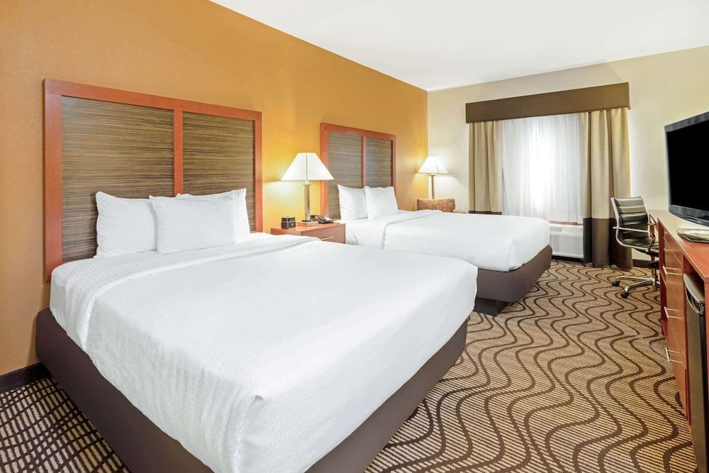 Room, 2 Queen Beds