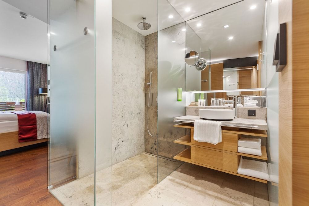 Romantik Hotel Landschloss Fasanerie Superior Double Room Single Use 4