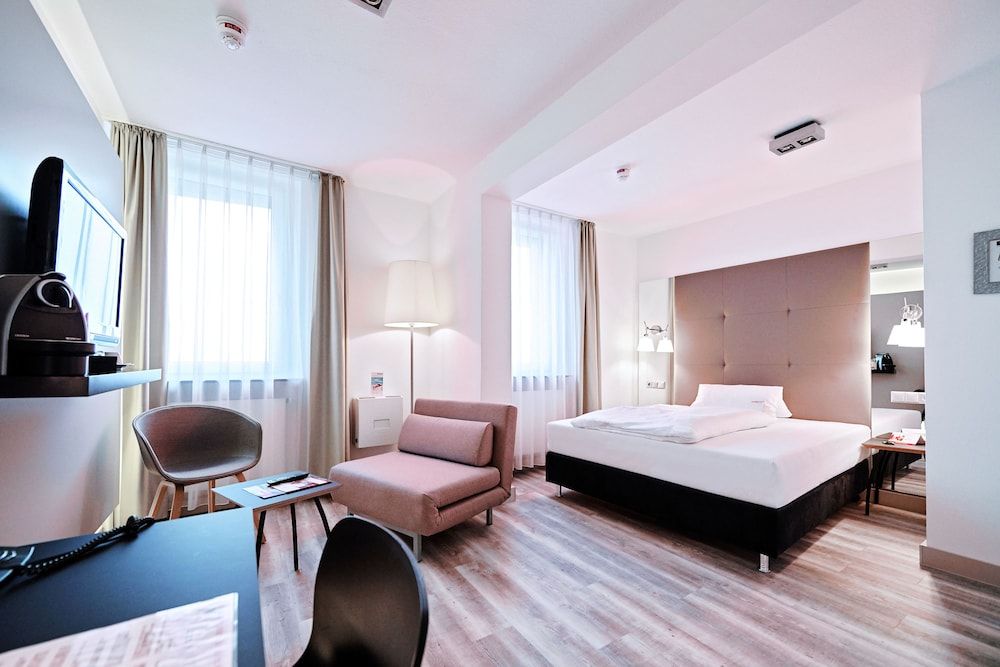 Hotel Amadeus Basic Single Room 3