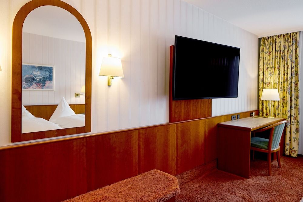 Hotel Zum Schiff Comfort Double Room 6