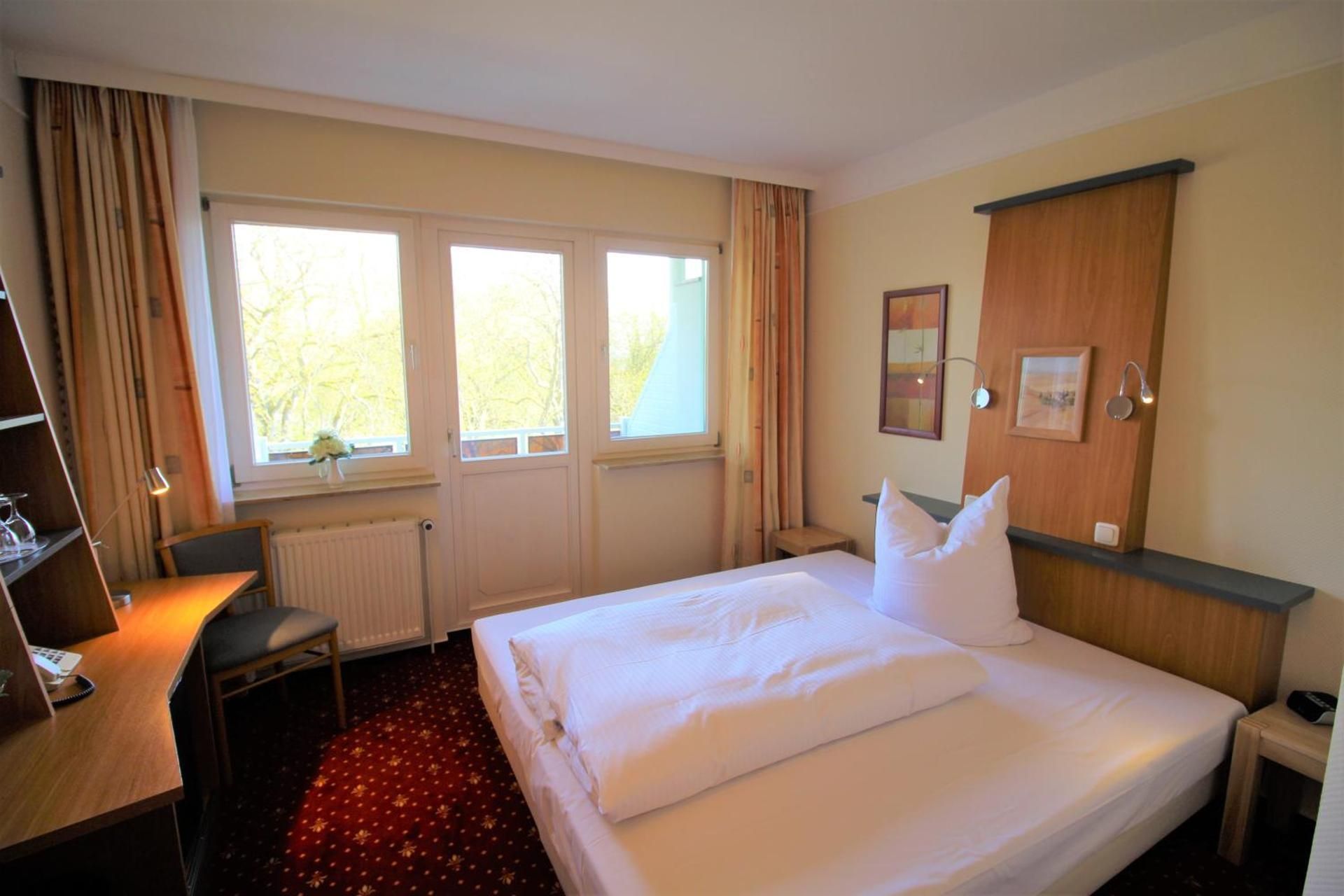 Single Room with Balcony