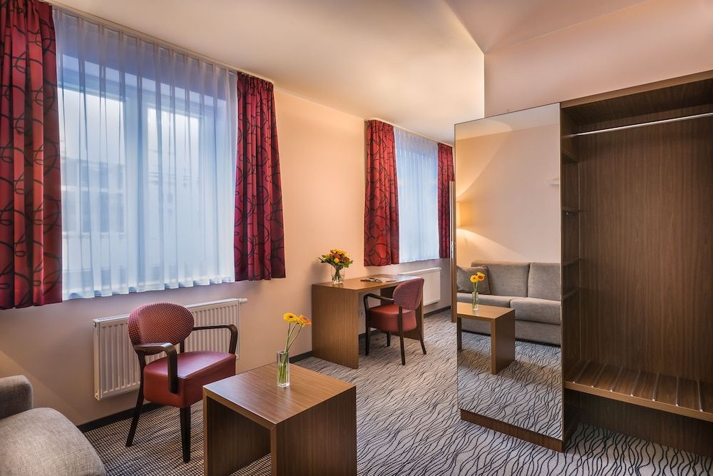 Scope Hotel Dresden Airport Apartment (3 Persons) 9