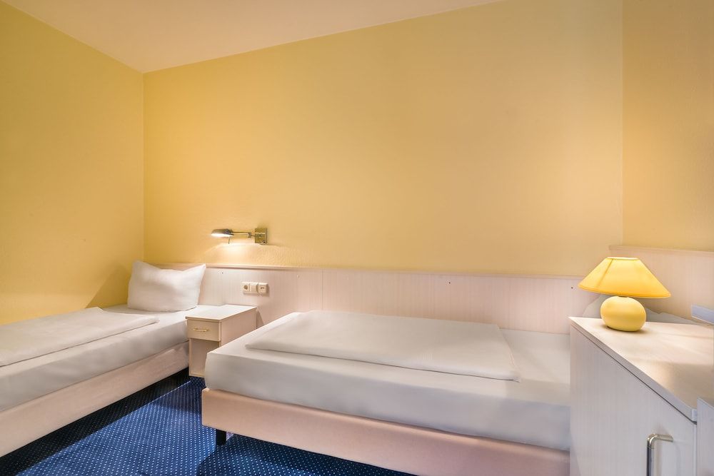 undefined Scope Hotel Dresden Airport 2