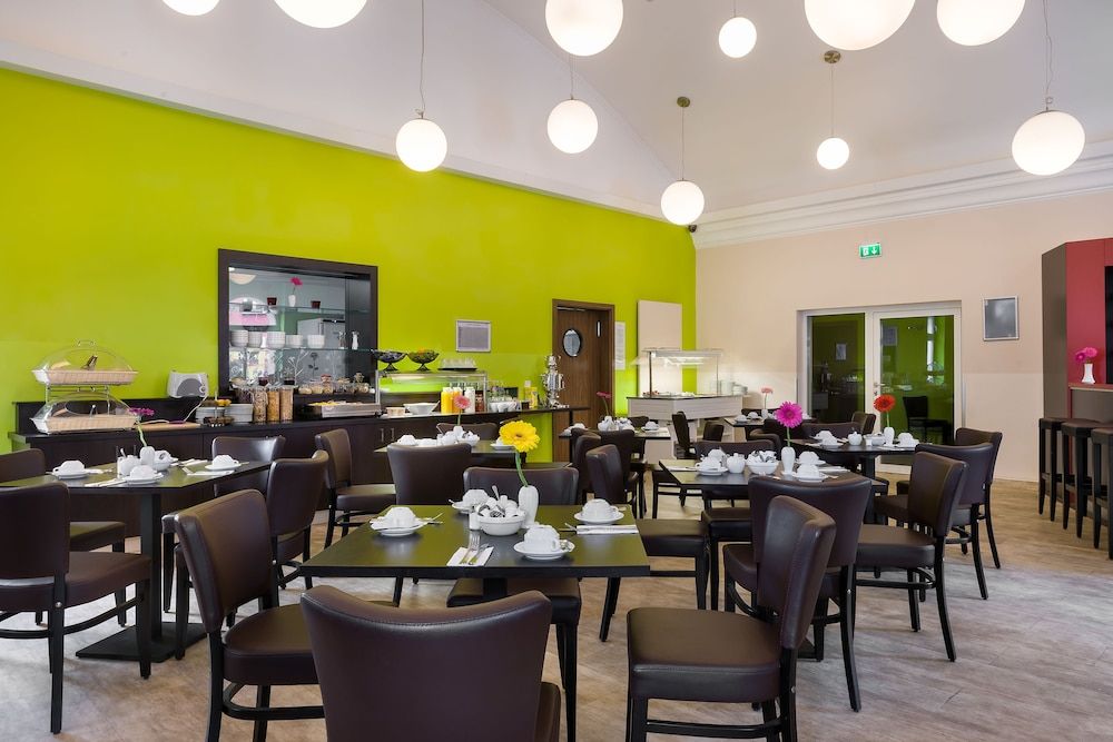 undefined Scope Hotel Dresden Airport 10