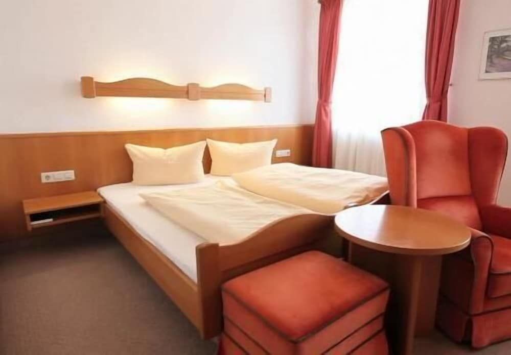 Classic Double Room