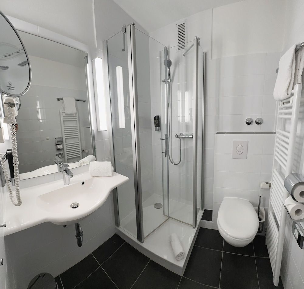 Brenner Hotel Classic Triple Room 3