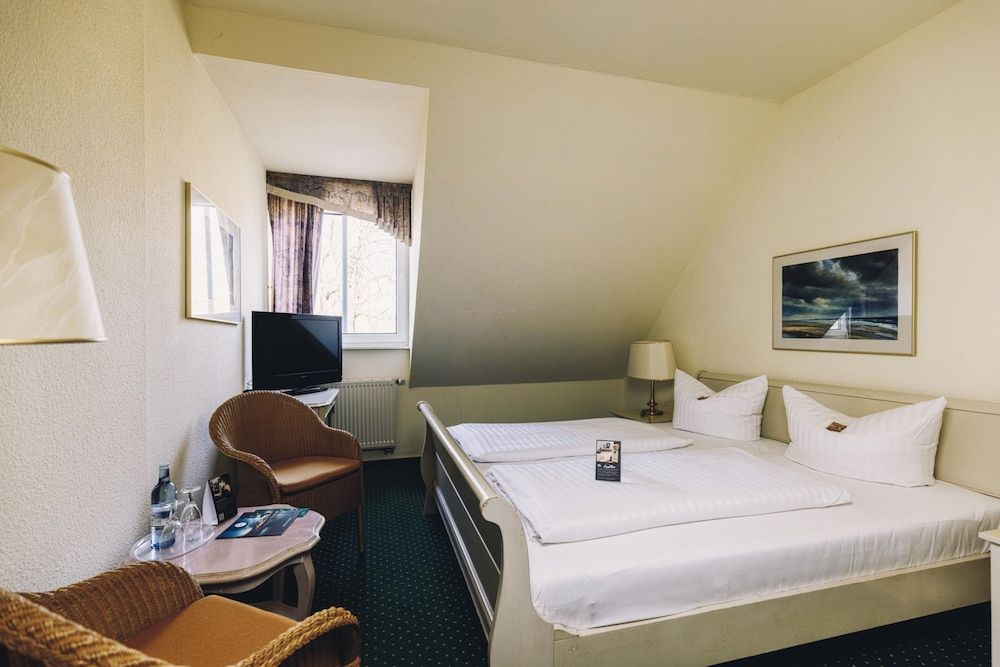 Seehotel Heidehof Basic Double Room 4