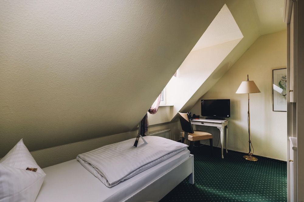 Seehotel Heidehof Single Room 2