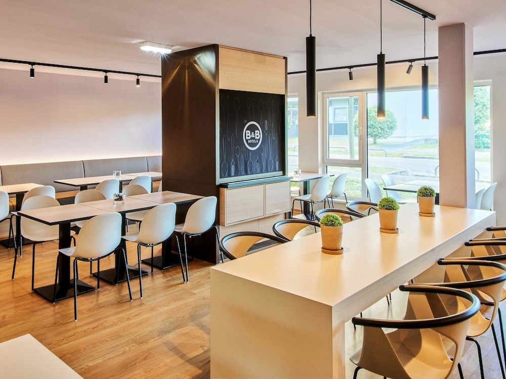 undefined B&B Hotel Frankfurt-Airport 3