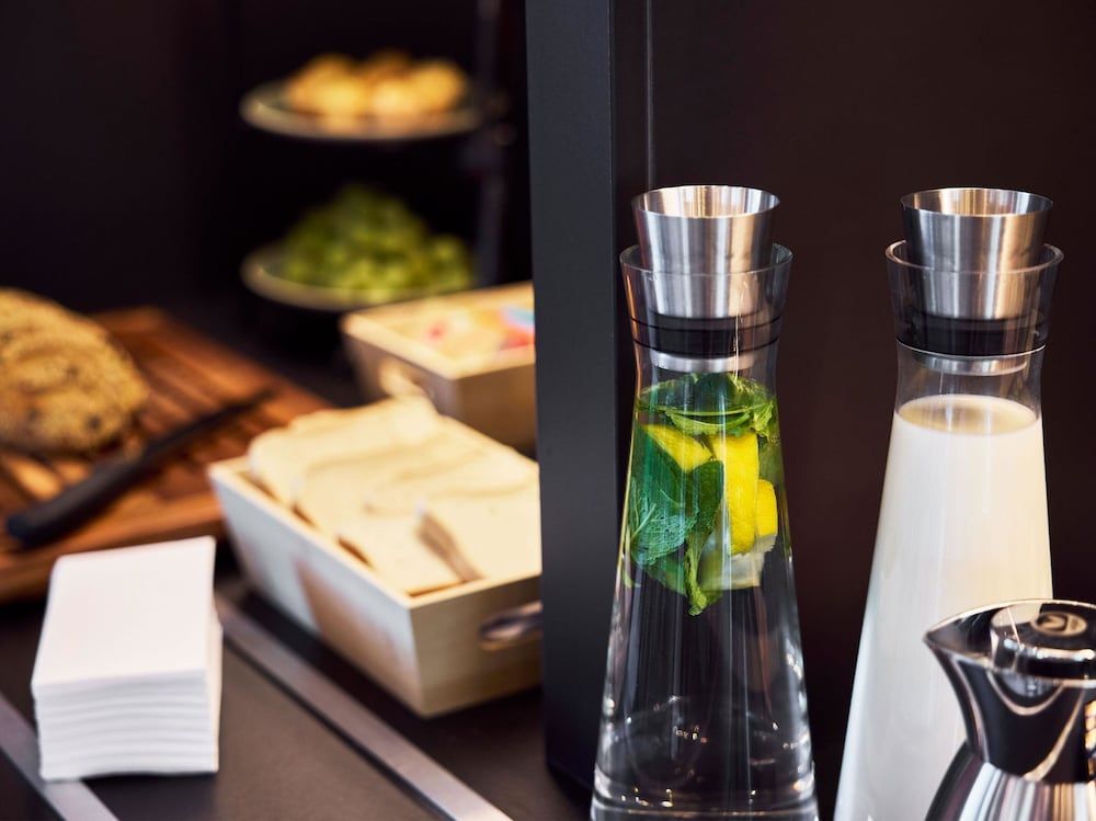 undefined B&B Hotel Frankfurt-Airport 5