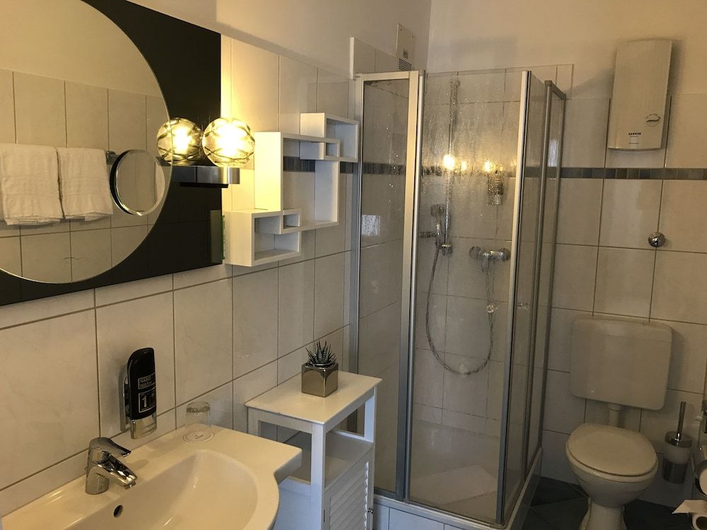 Hotel Traumblick Comfort Double Room, River View 3