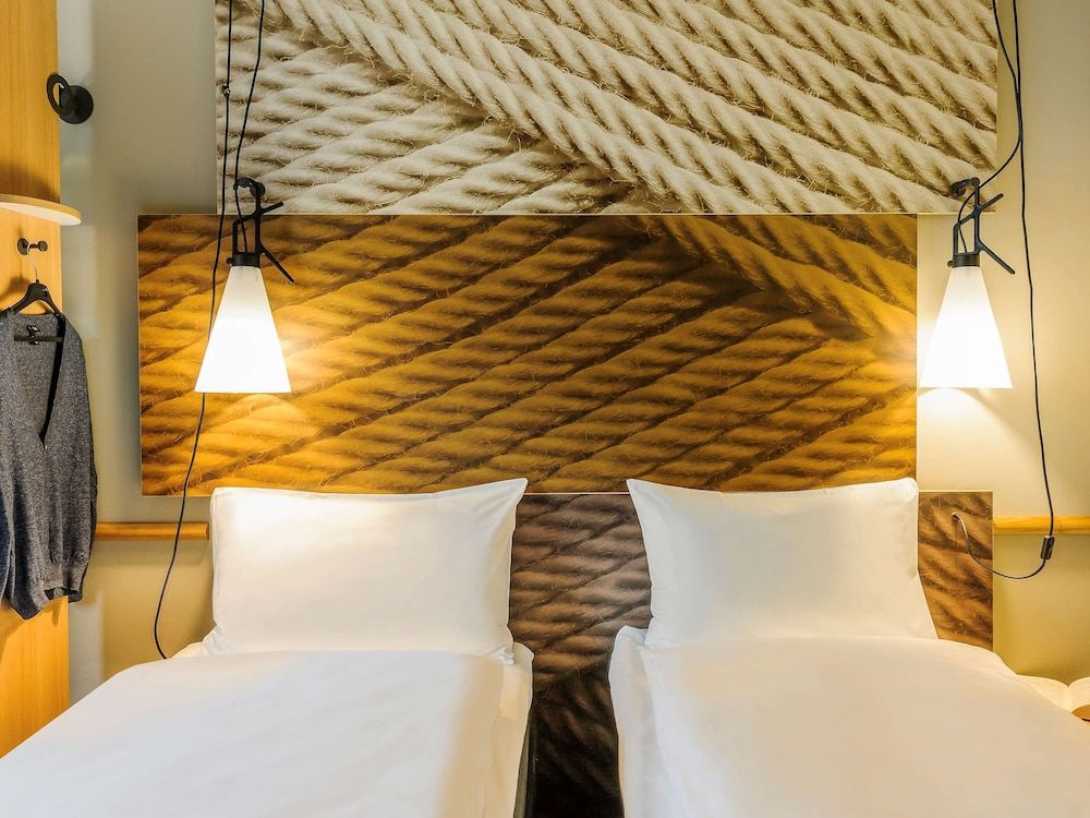 Ibis Muenchen City Arnulfpark Room, 2 Twin Beds 6