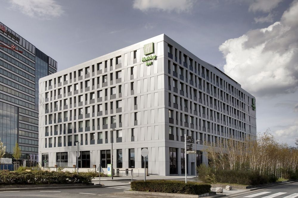 undefined Holiday Inn Frankfurt Airport by IHG 3