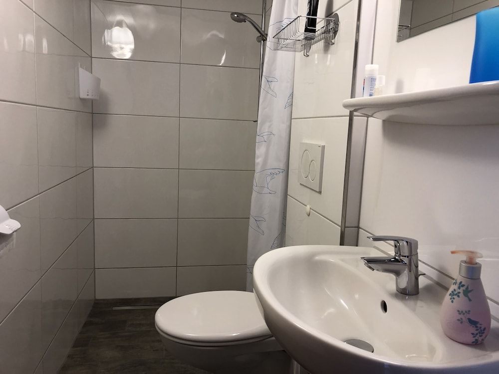 Messezimmer4u Nordparksiedlung Double Room, Ensuite (Zweibettzimmer) 8