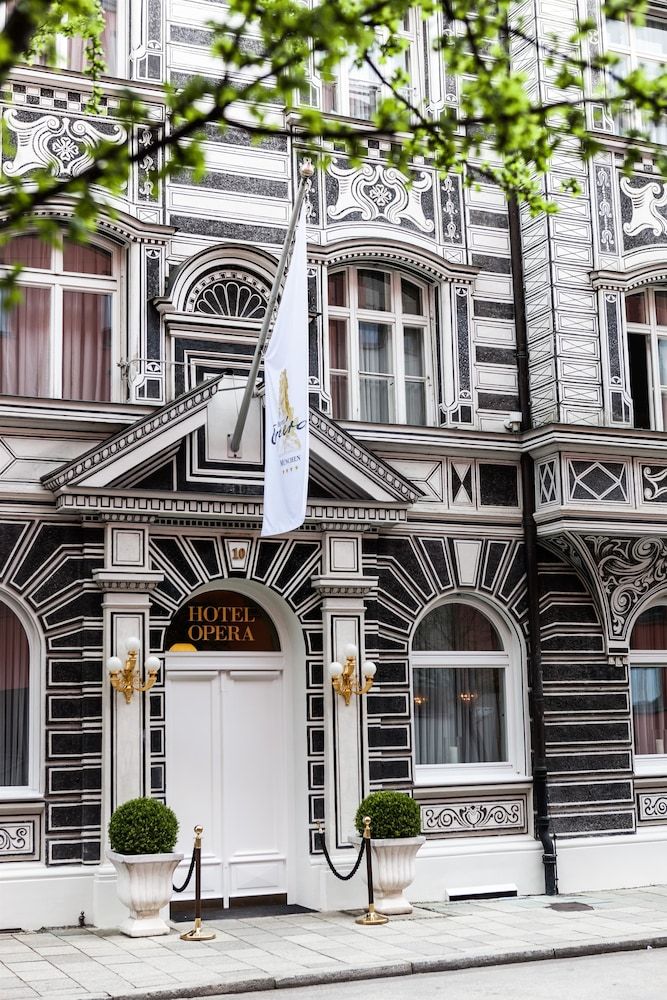 undefined Opera Hotel 6