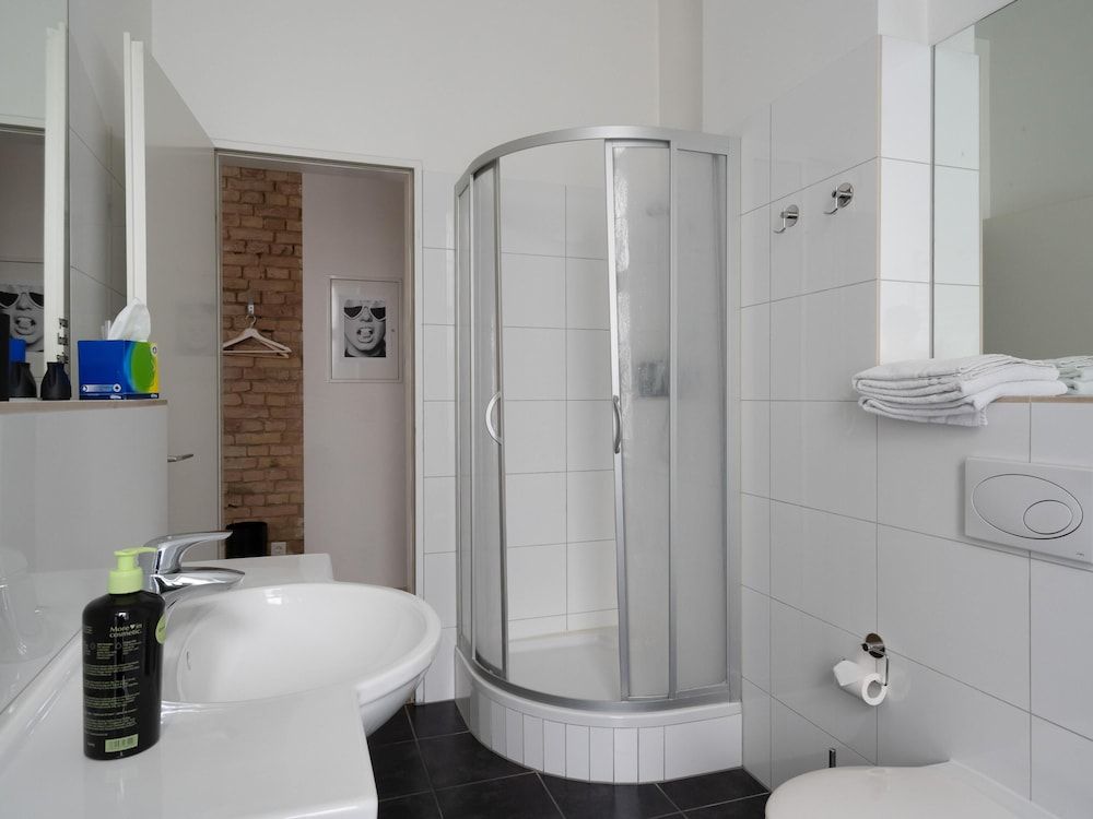 Limehome Berlin Kopenhagener Straße One-Bedroom Suite 27