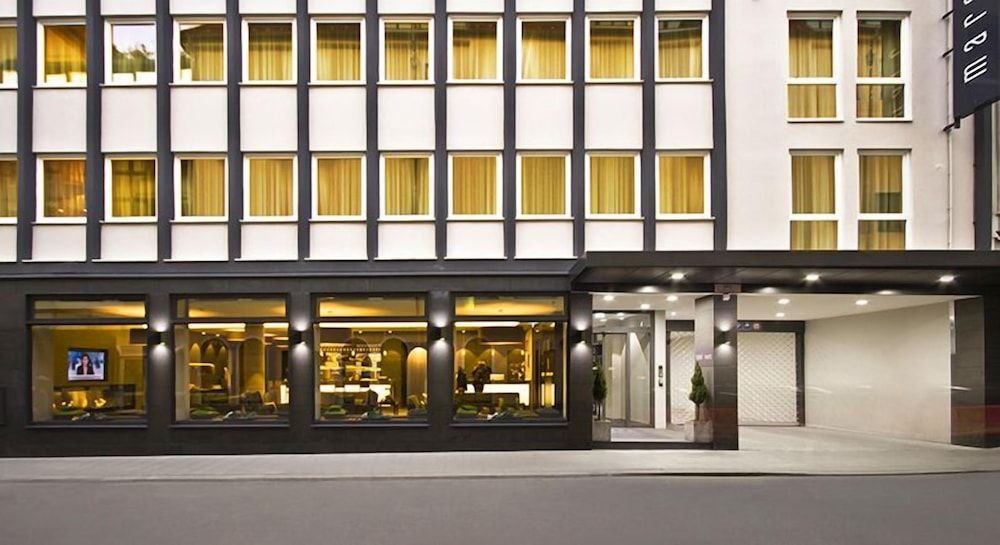 undefined marc münchen - Adults Only 4