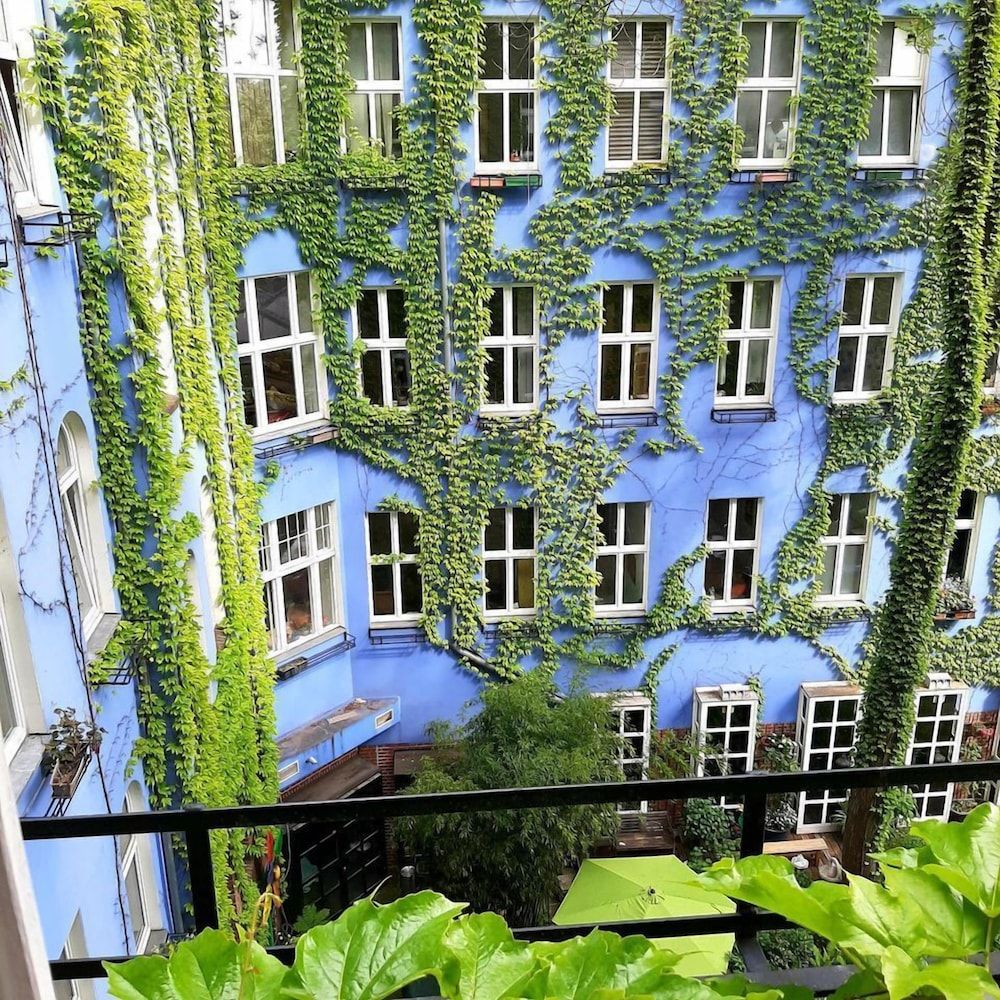 undefined ArtHotel Connection 3