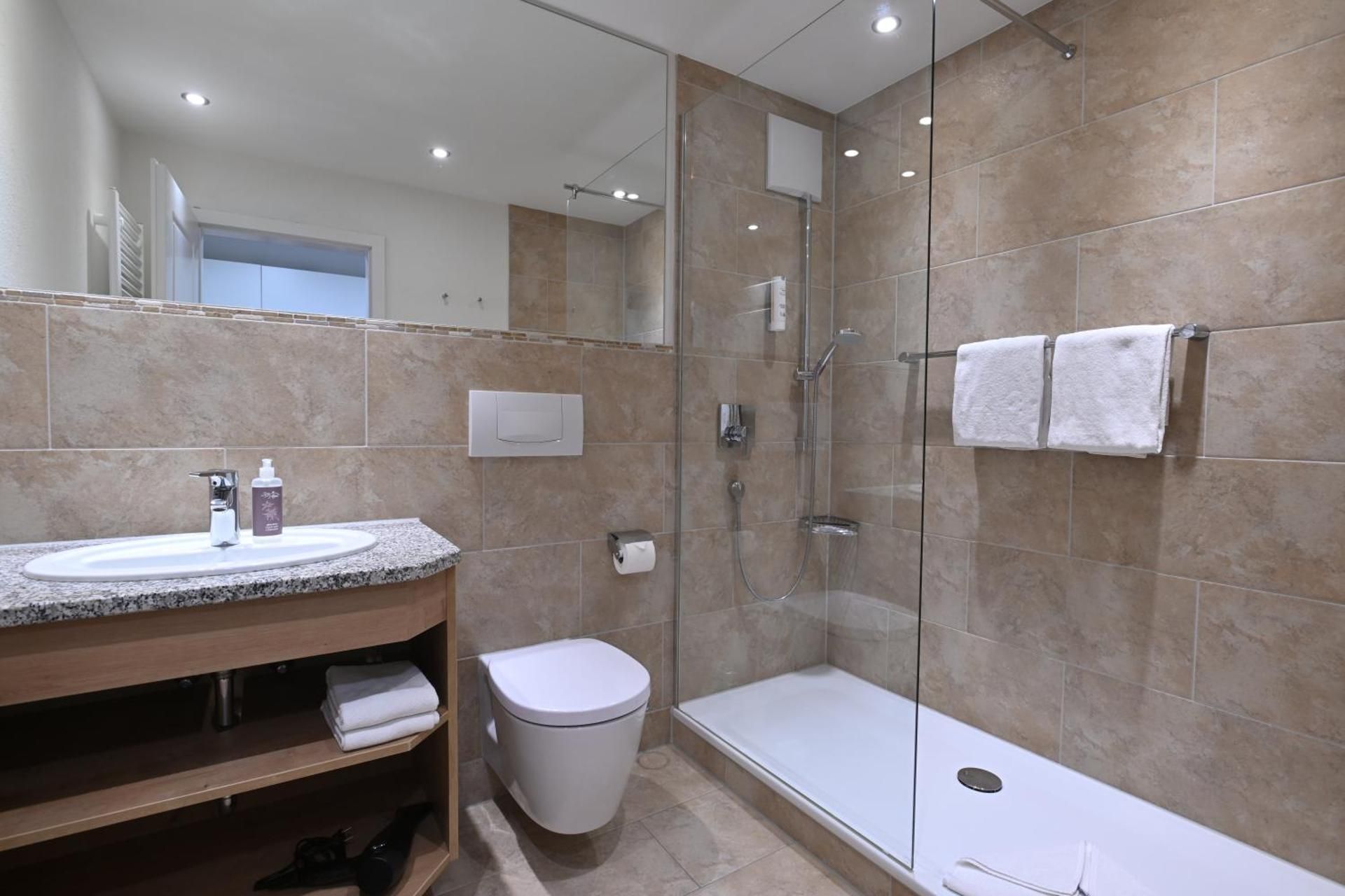 1- Room Apartment - annex/ no hotel services, no spa access