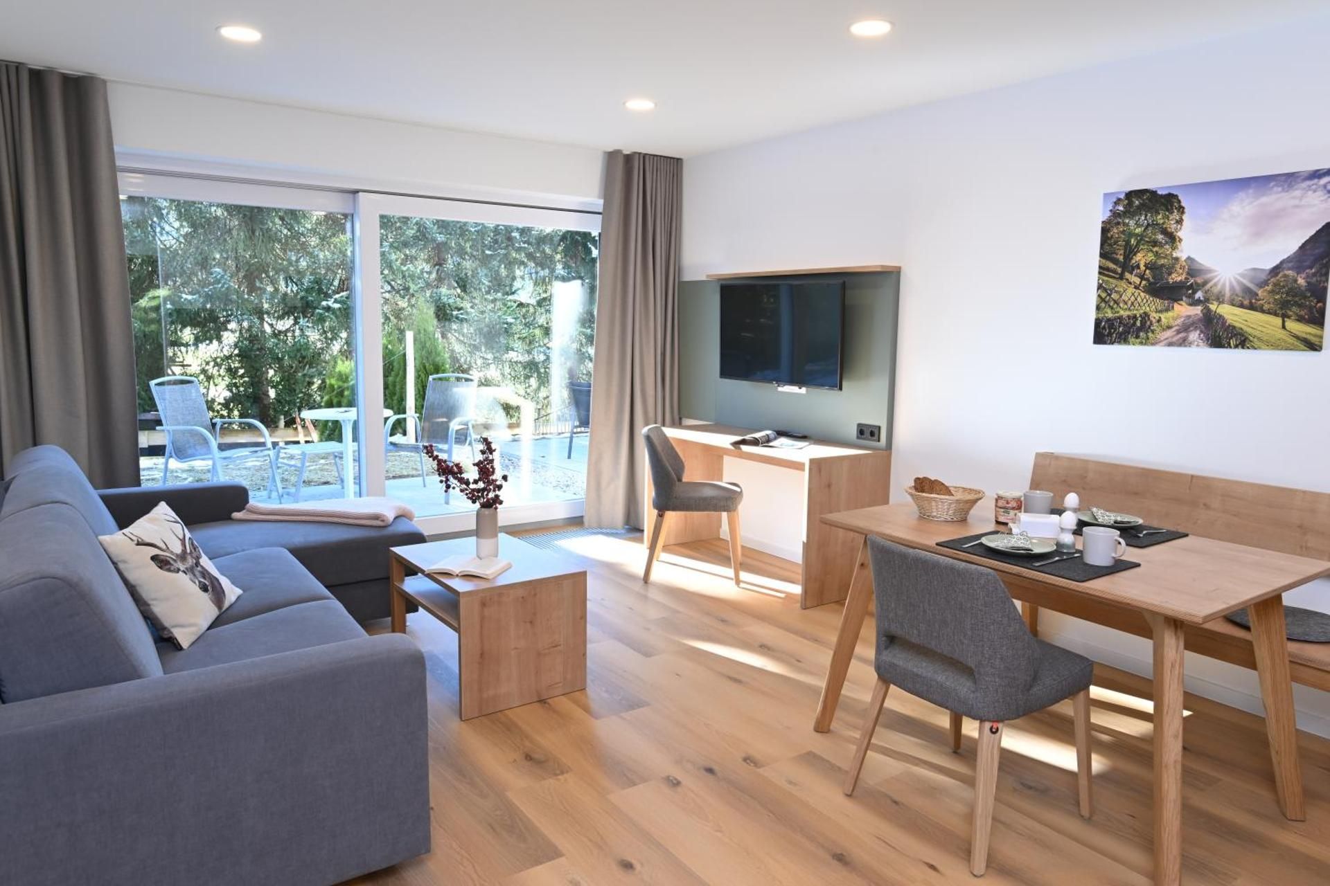 2 - Room Apartment - annex/ no hotel services, no spa access
