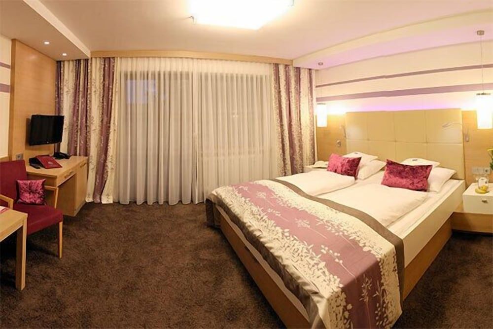 Hotel Lenauhof Superior Double Room, 1 Bedroom, Non Smoking 8