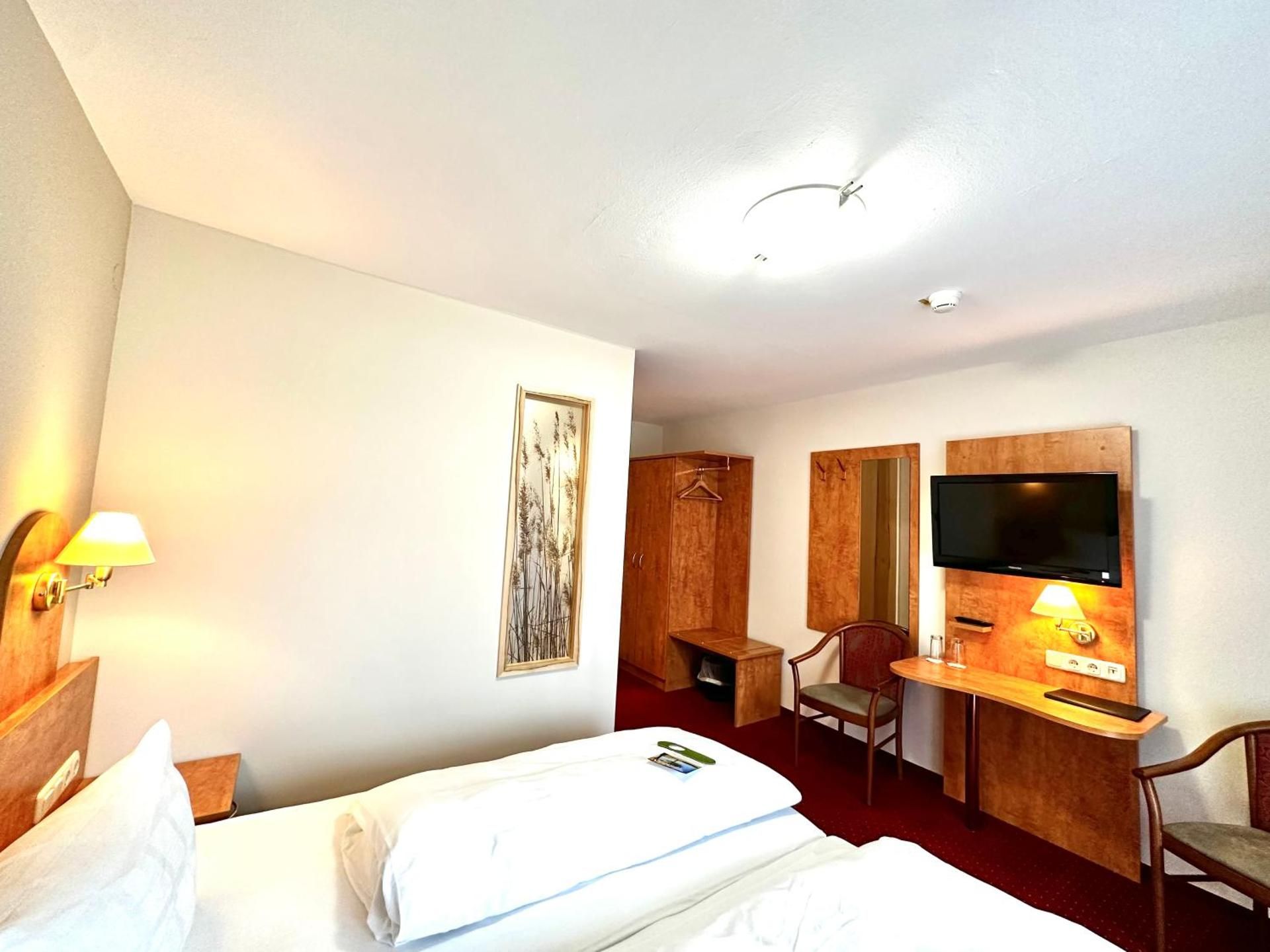 Hotel Seeblick Double Room with Balcony 2